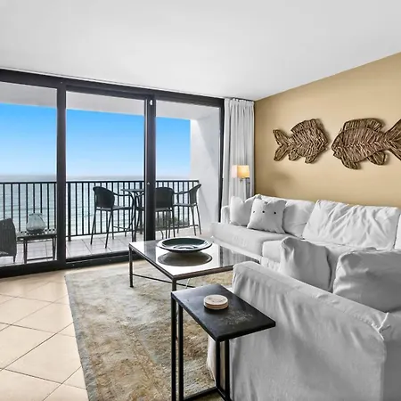 One Seagrove Place 0405